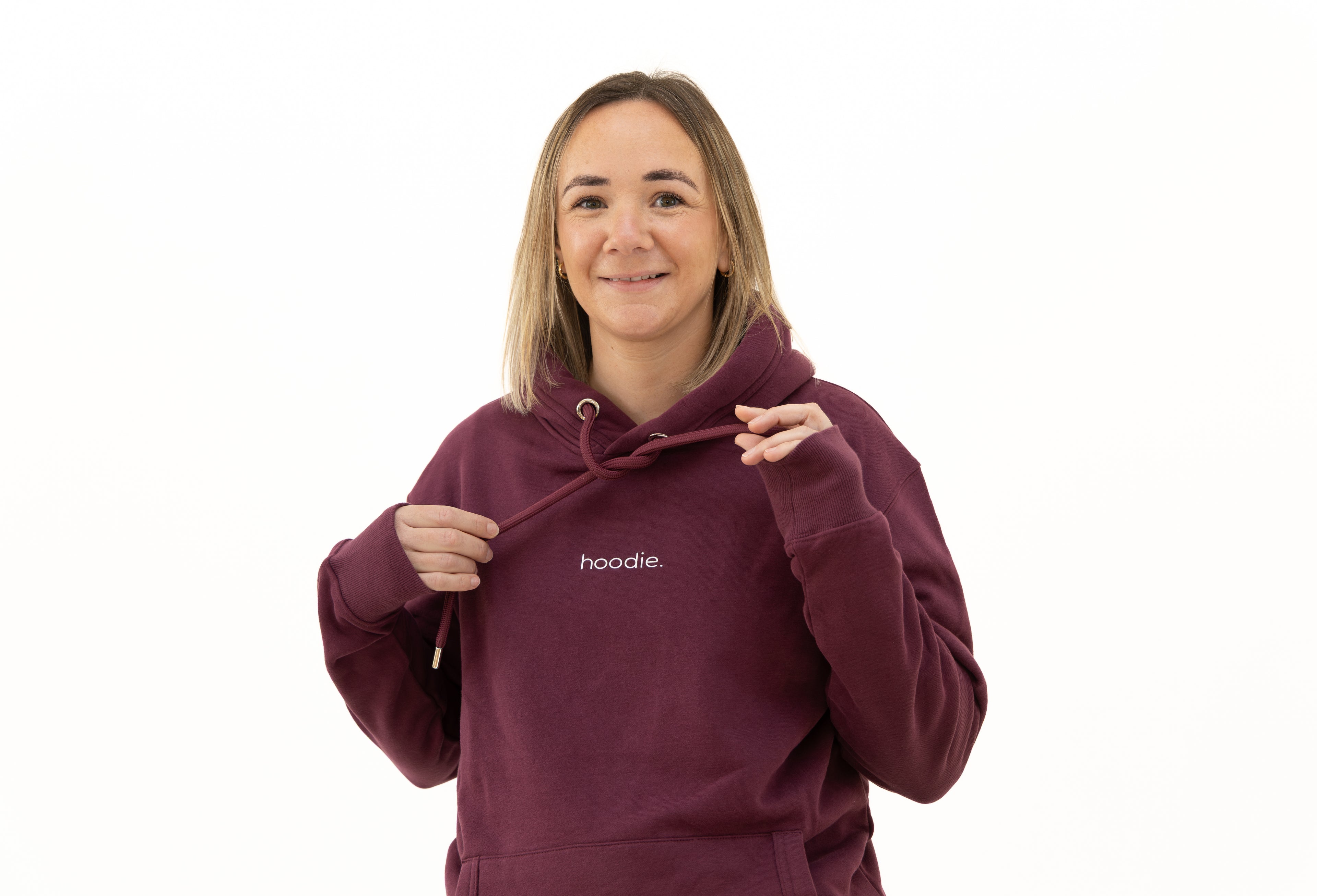 simple. hoodie. burgundy.