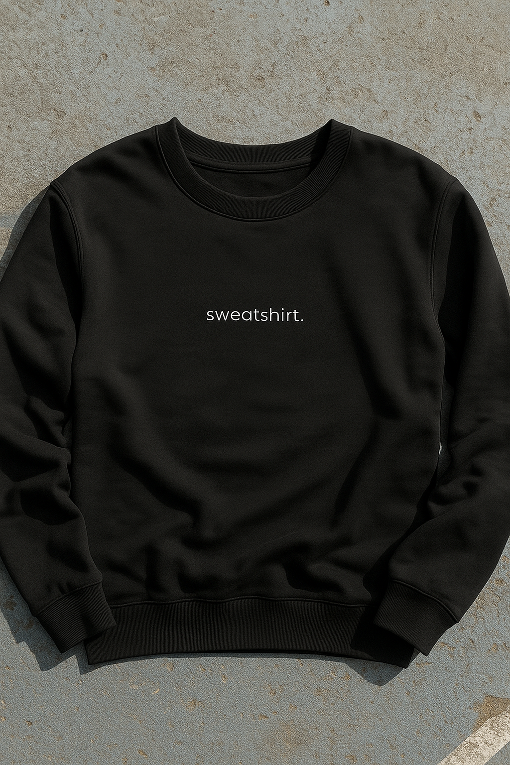 simple. sweatshirt. black.