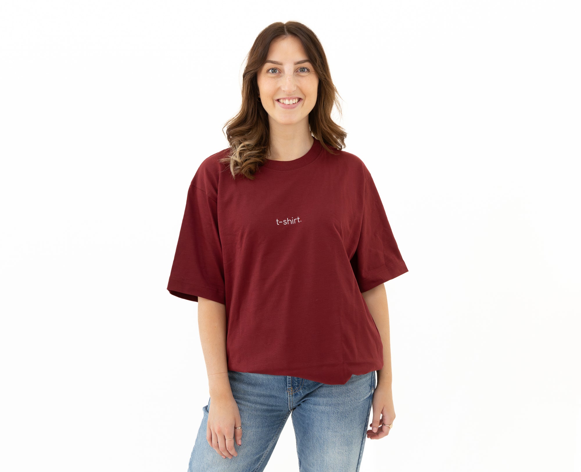 simple. t-shirt. burgundy.