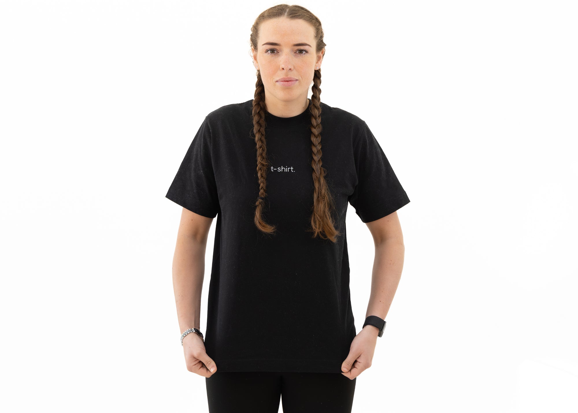 simple. t-shirt. black.