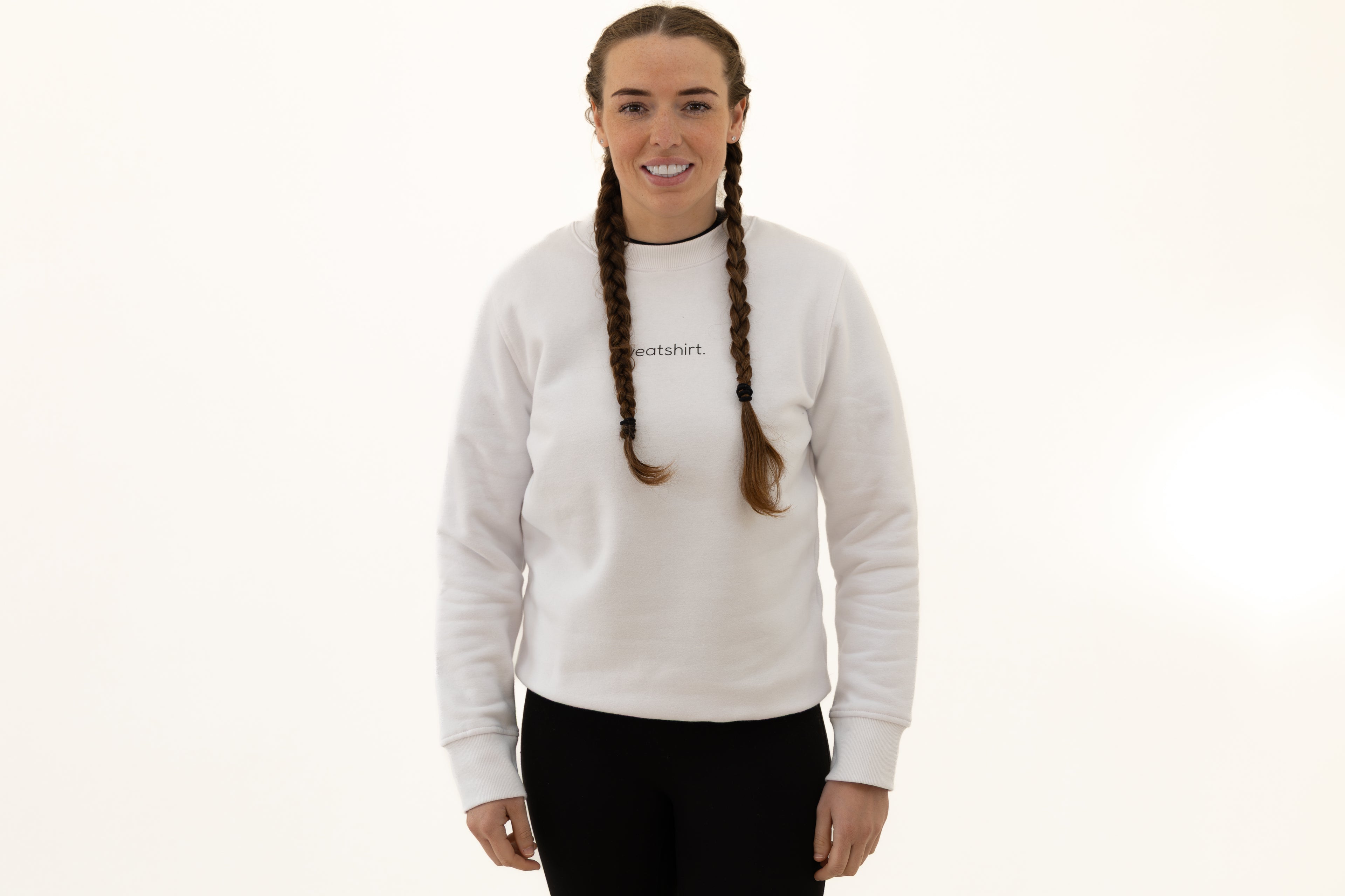 simple. sweatshirt. white.