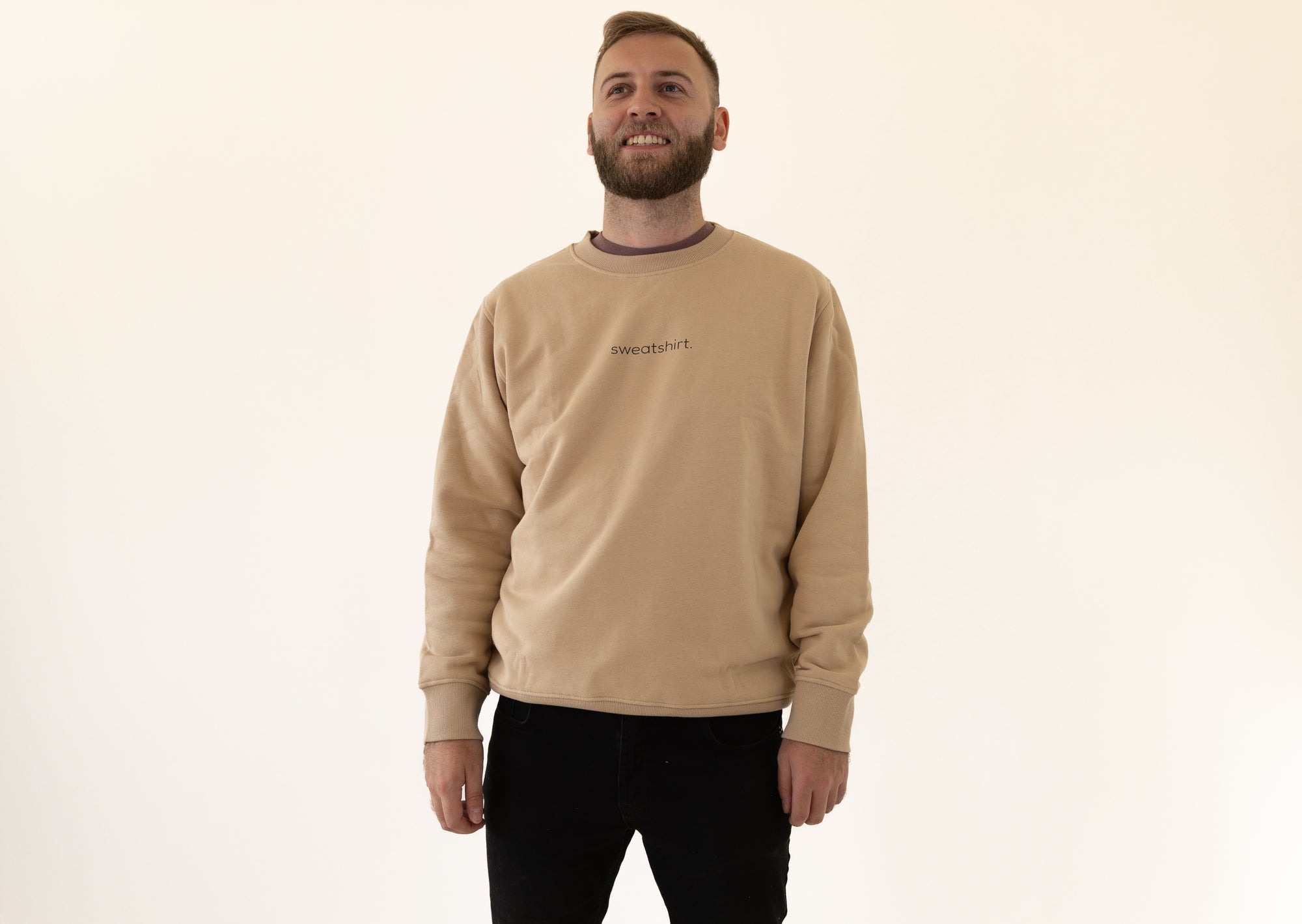 simple. sweatshirt. desert-sand.