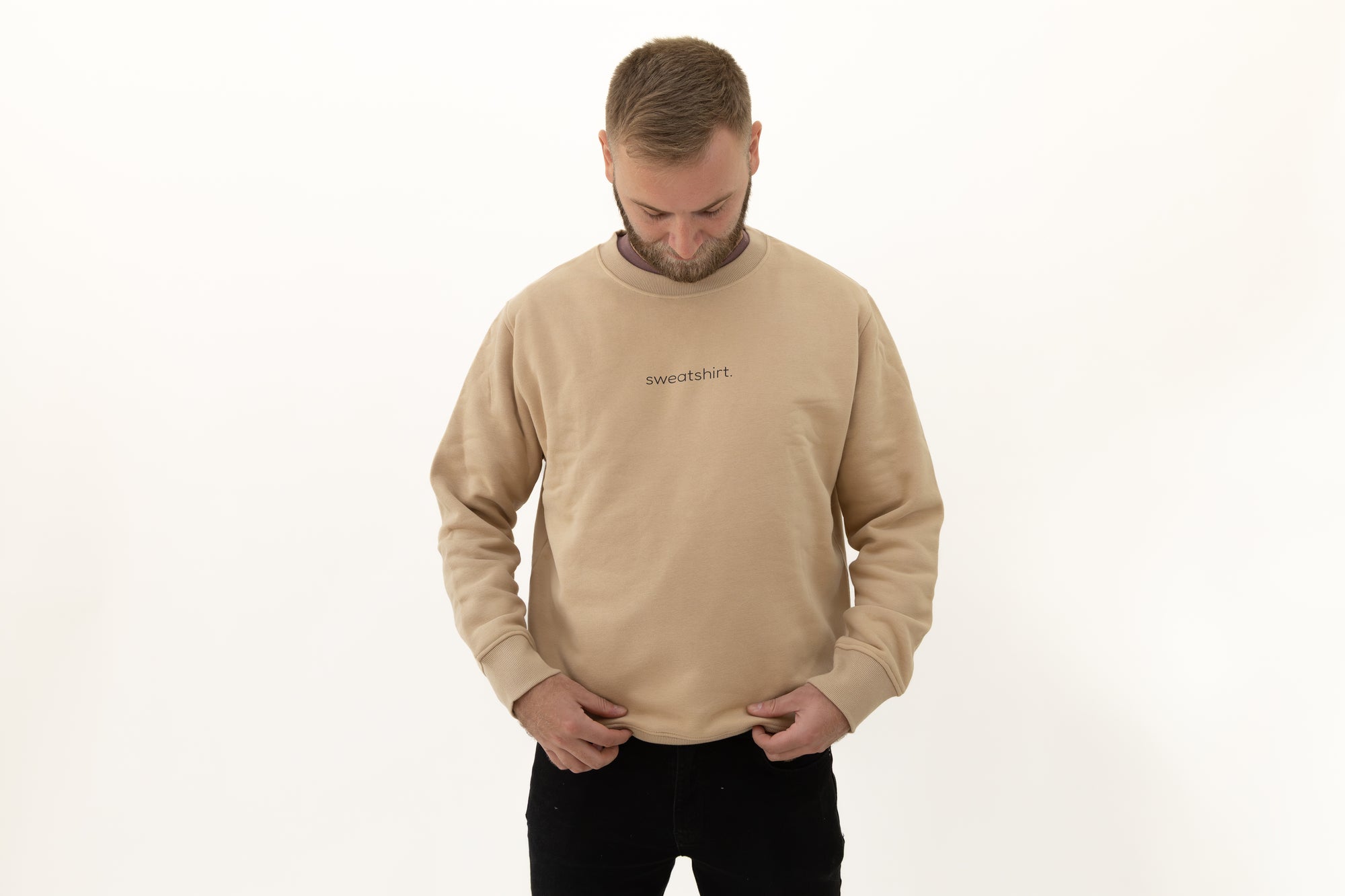 simple. sweatshirt. desert-sand.