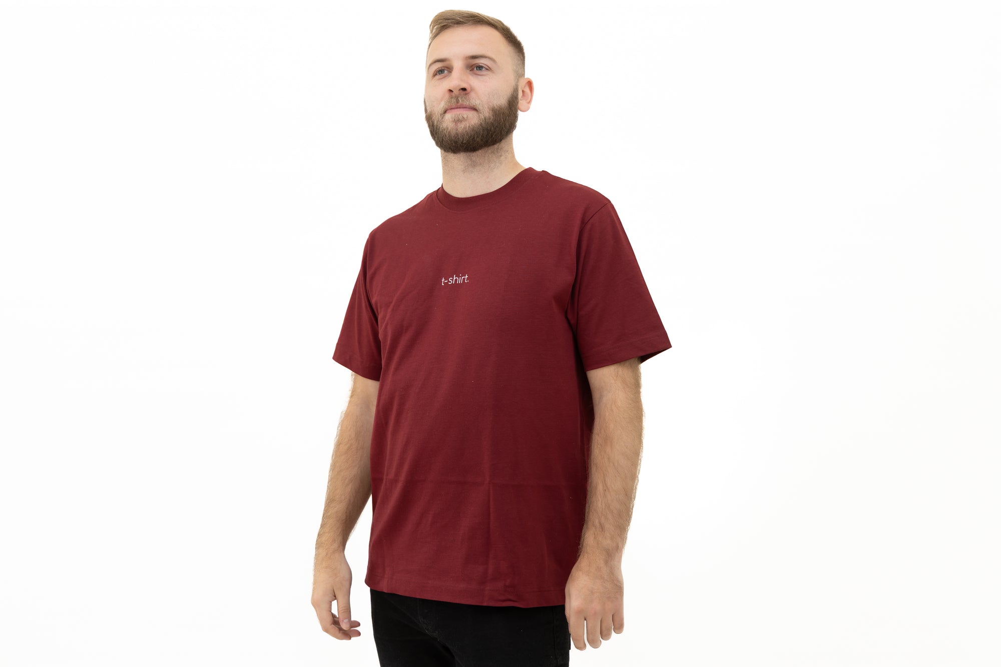 simple. t-shirt. burgundy.