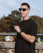 simple. t-shirt. black.