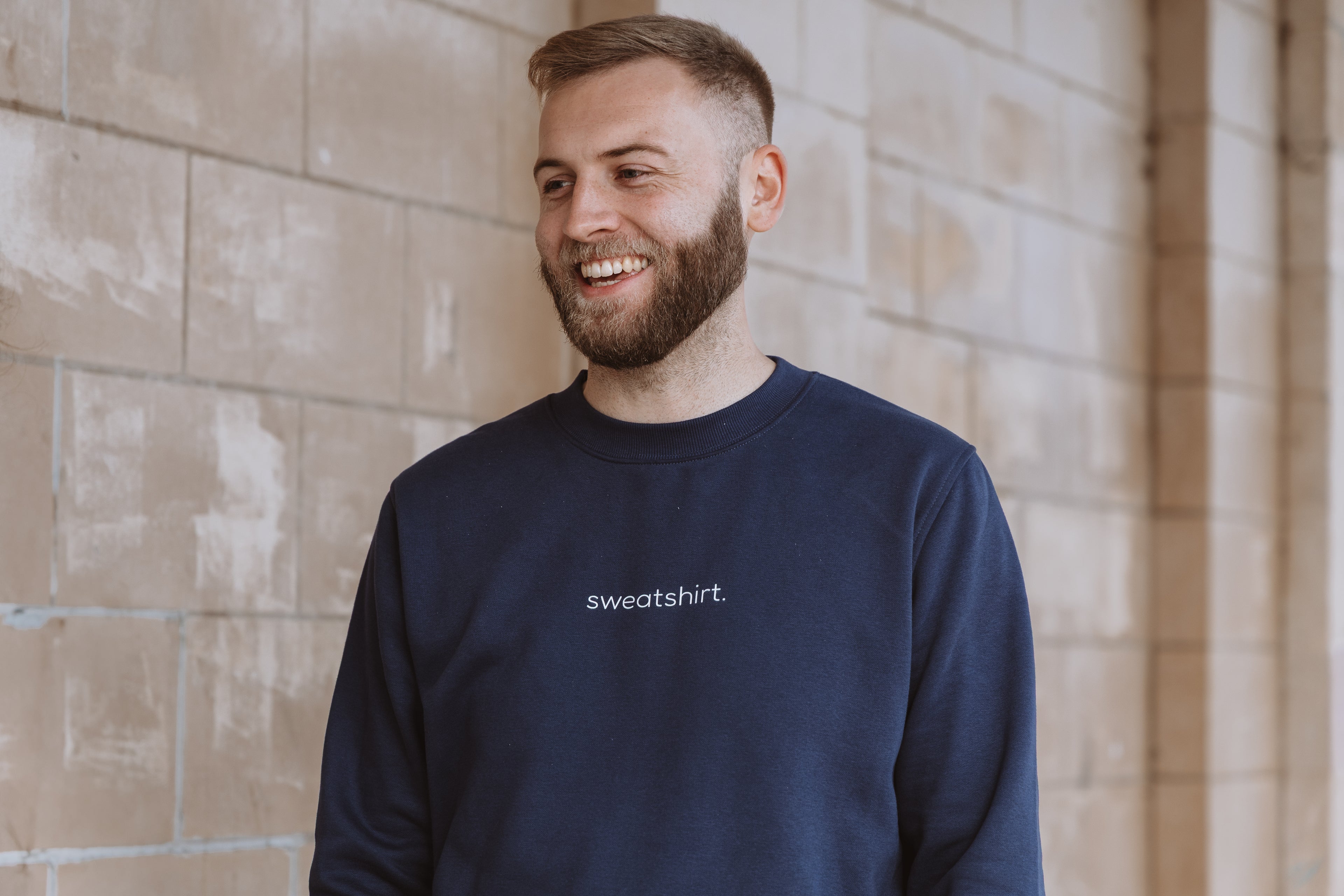 simple. sweatshirt. french-navy.