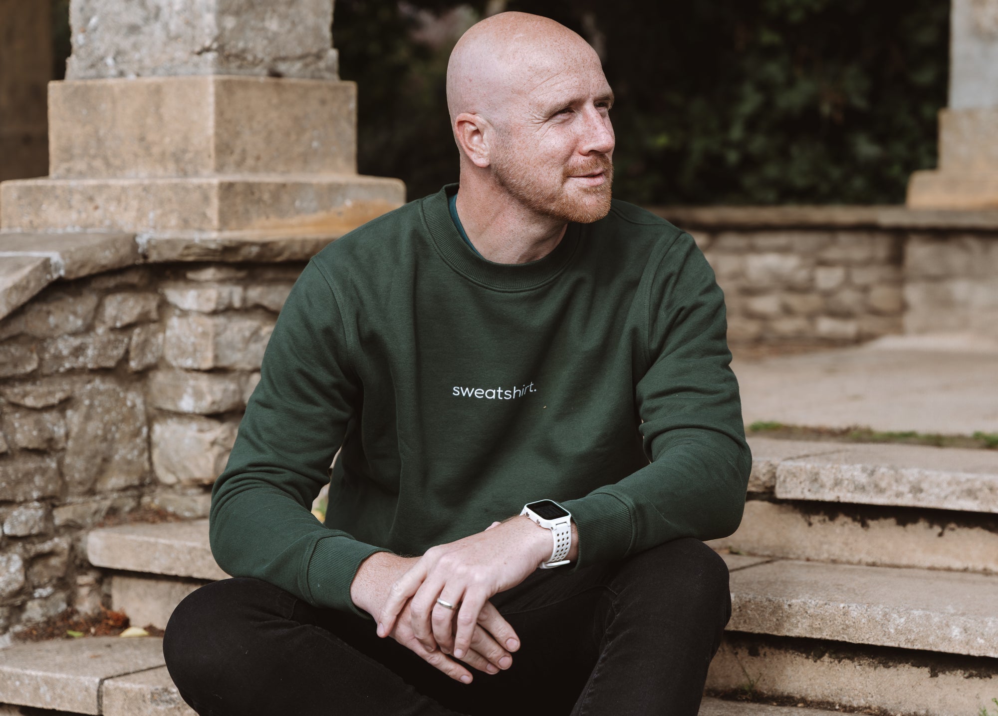 simple. sweatshirt. forest-green.