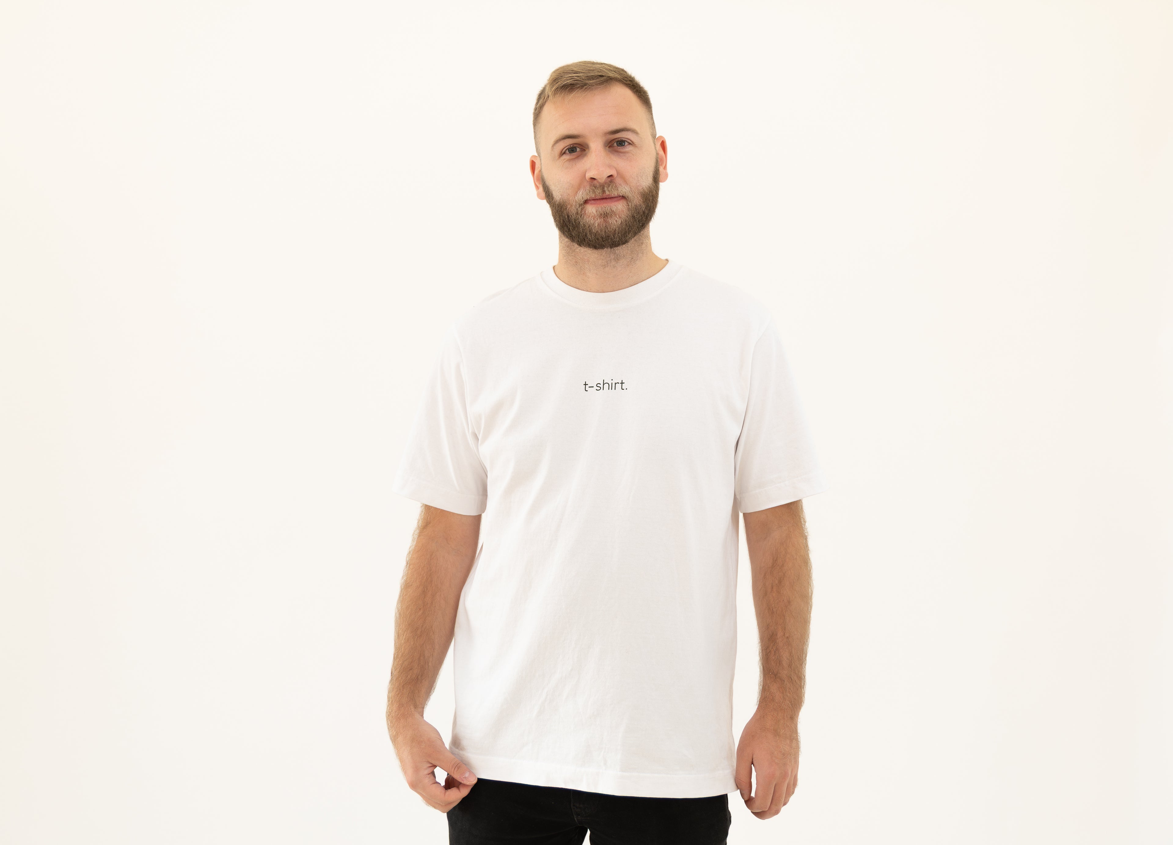 simple. t-shirt. white.