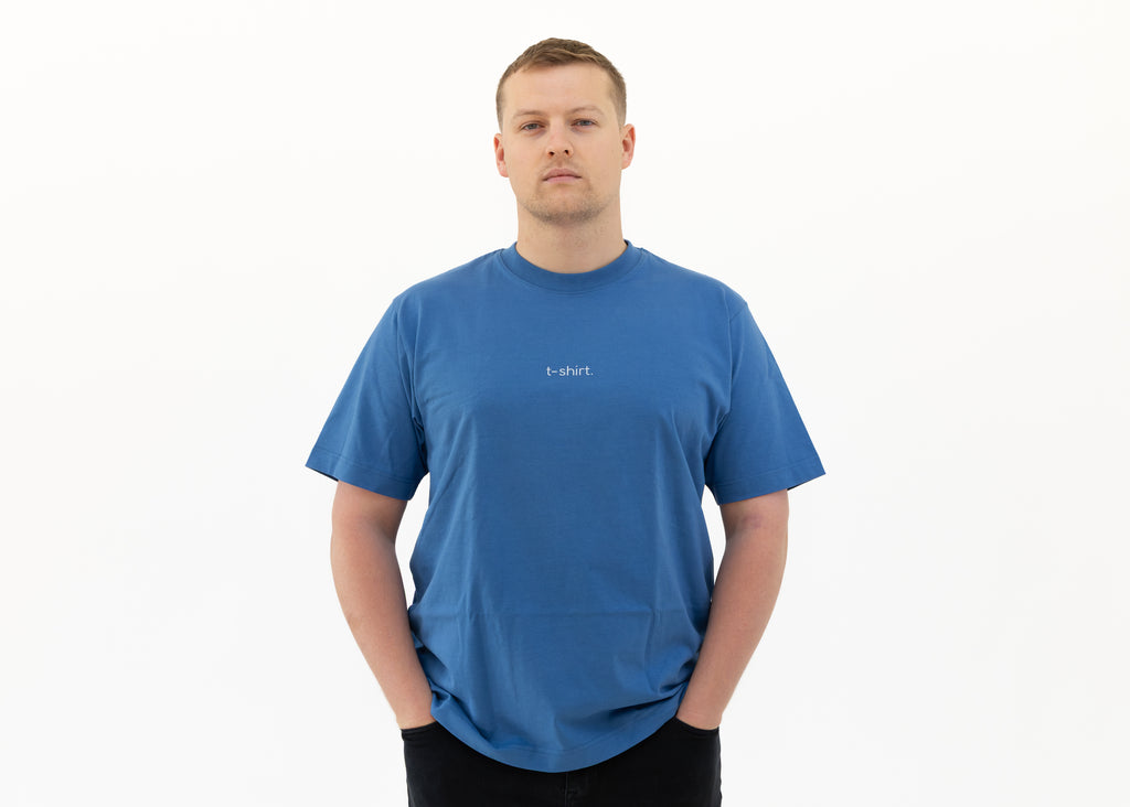 simple. t-shirt. mindful-blue.