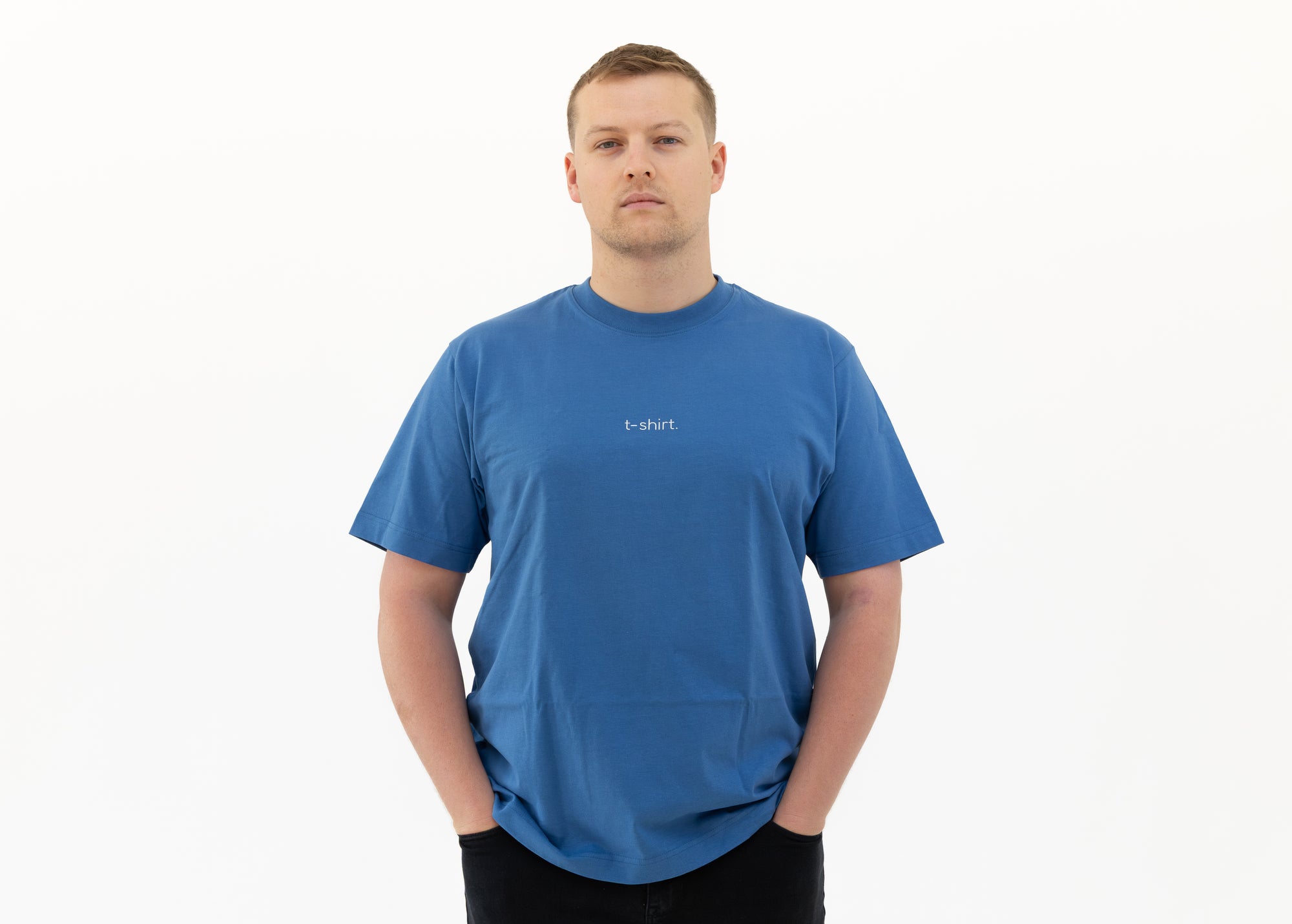 simple. t-shirt. mindful-blue.