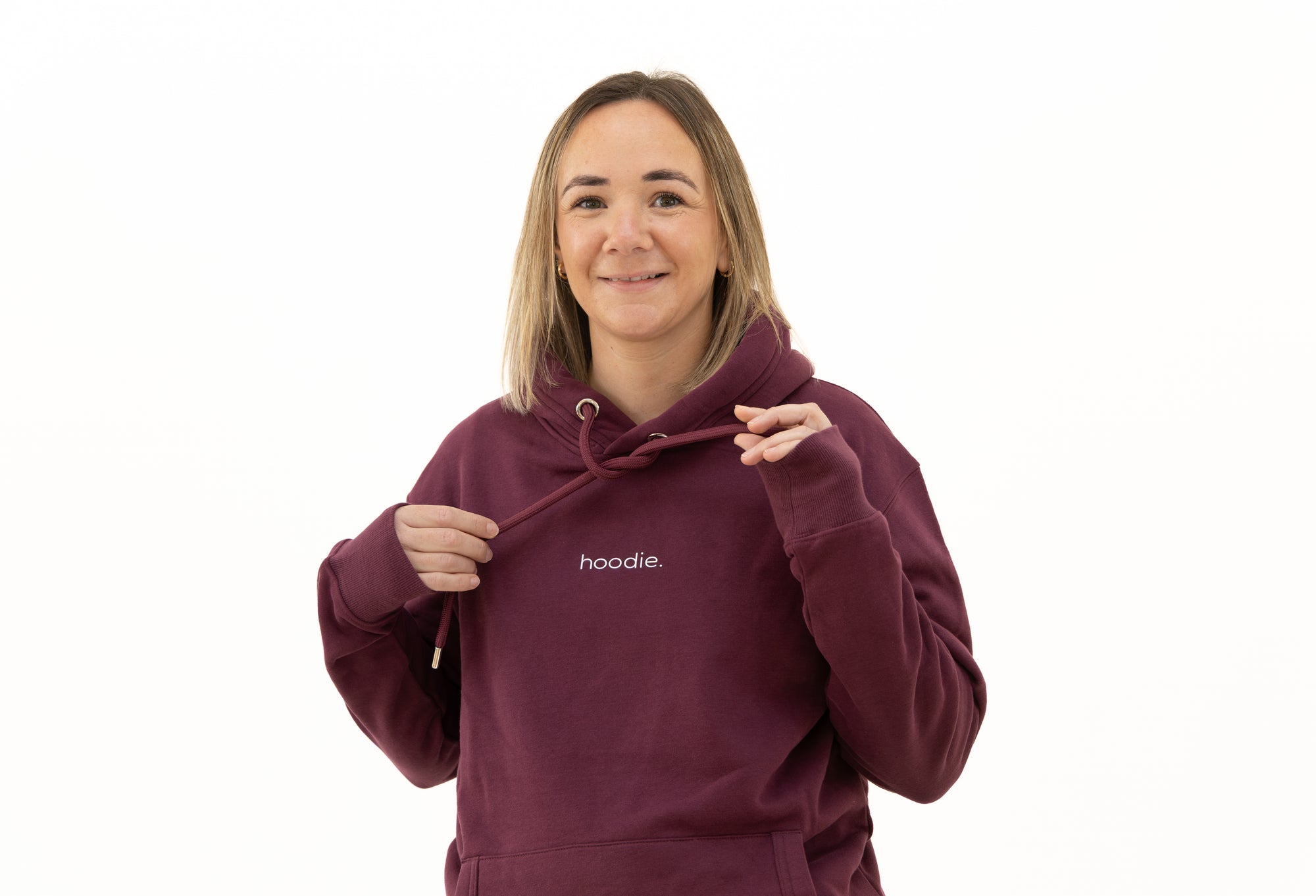 simple. hoodie. burgundy.