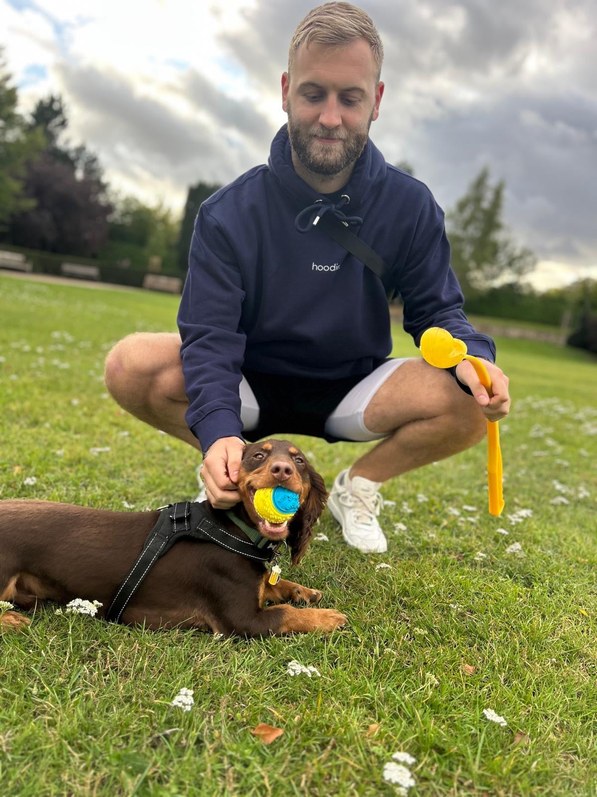 simple. hoodie. oxford-navy.