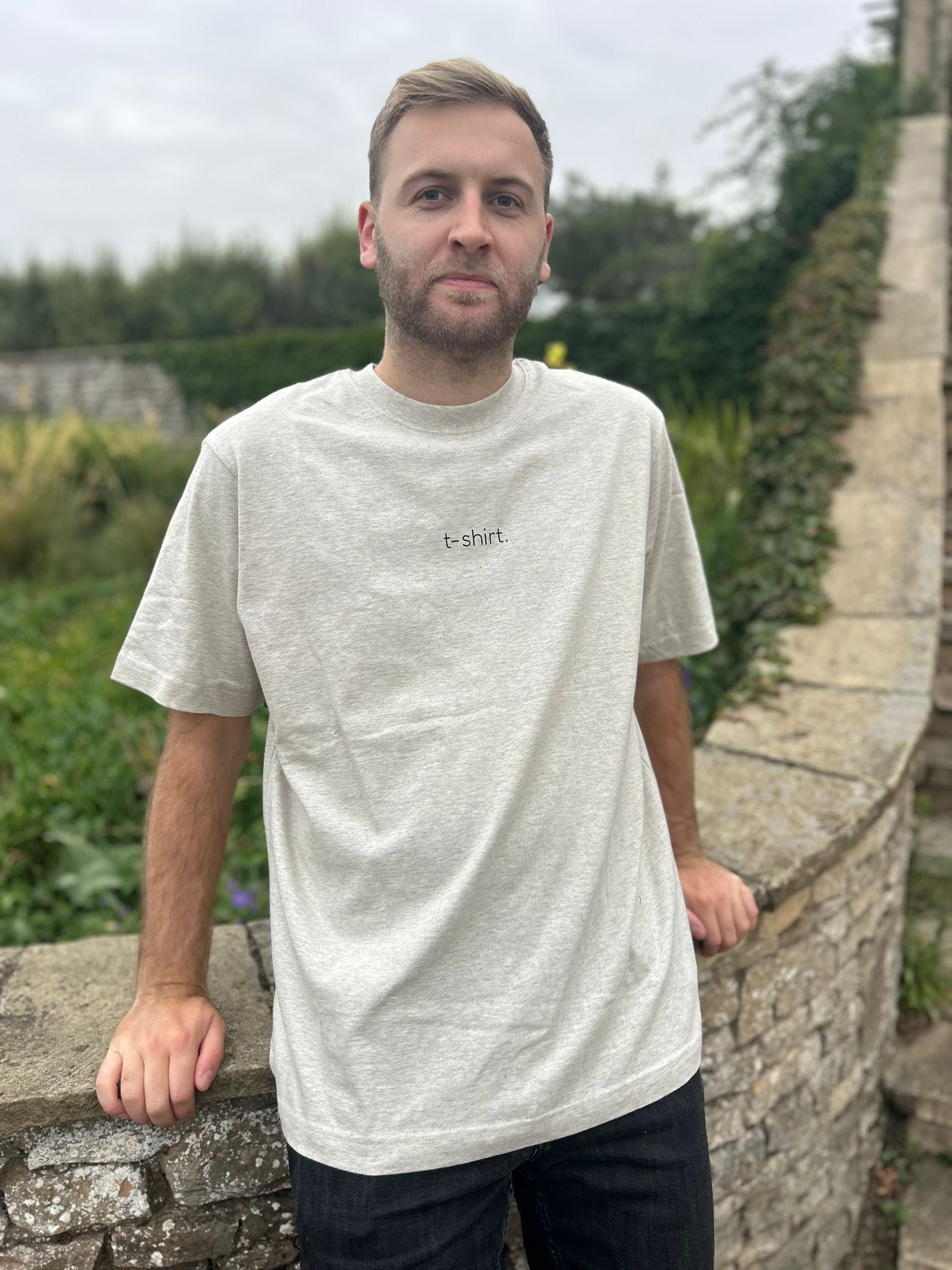 simple. t-shirt. heather-haze.