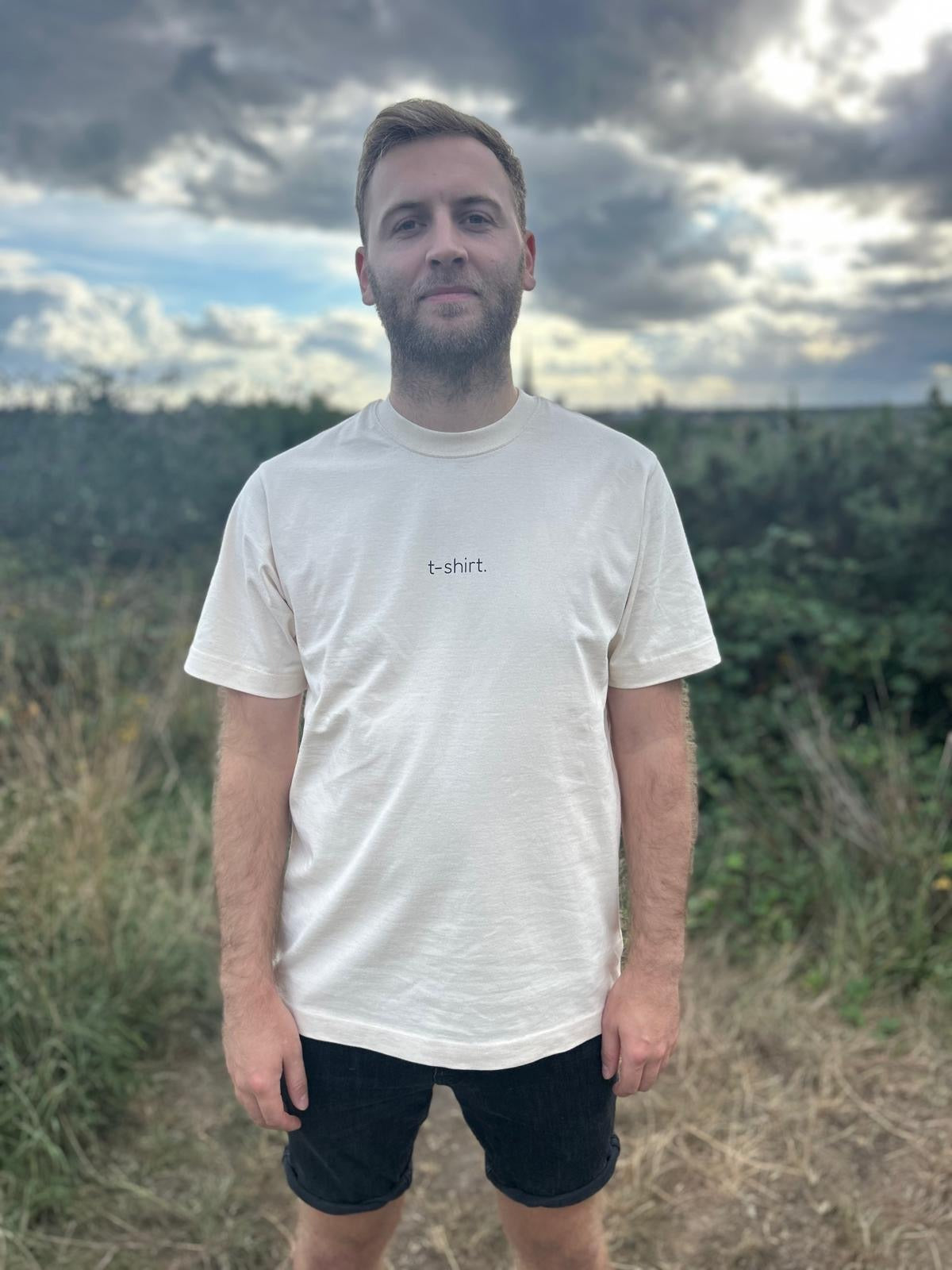 simple. t-shirt. natural-raw.